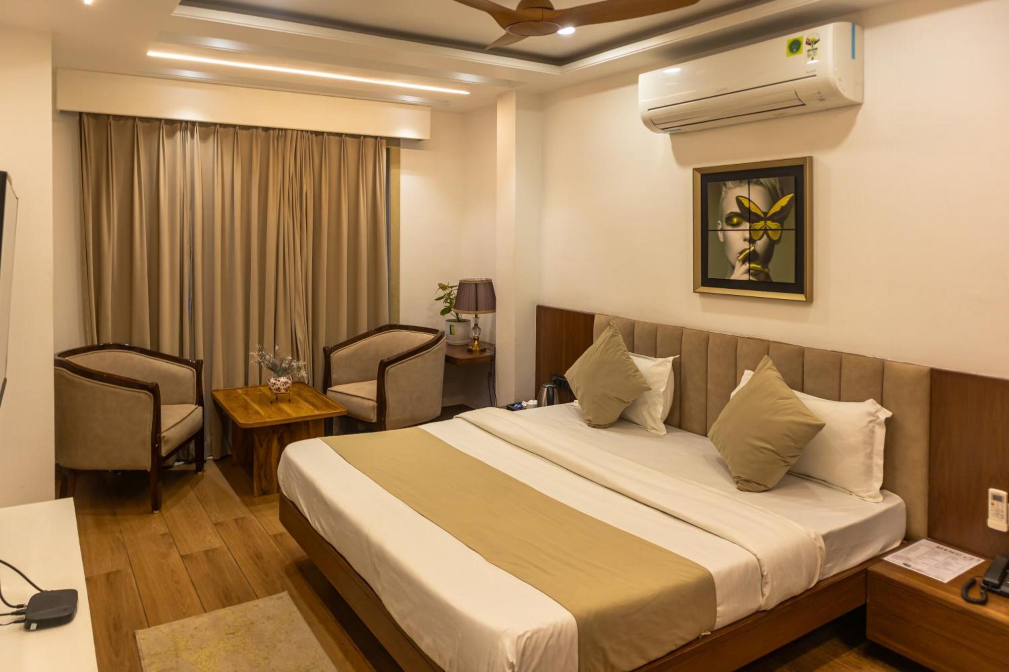 Hotel Divine Peak Pachmarhī Eksteriør bilde